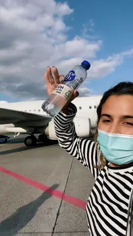 Kan du gætte hvor jeg skal hen? ✈️✨