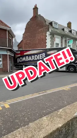 Truck Nearly Hits Wall & Shoutout Opportunity!! #44tonarmy #uktrucker #work #trucking #hgv #truckdriver #truckinglife #trucker #hgvdriver #truckertim