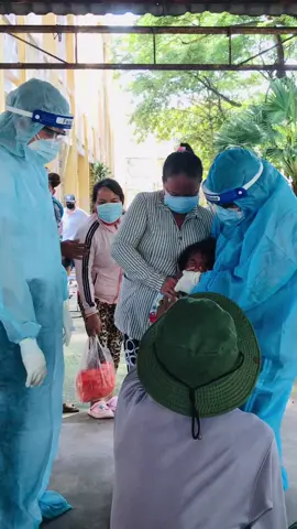 Thọt được chế à! Đâu có dễ#KhoanhKhacDatGia #chienthangcovid #testcovid19 #vacxincovid19