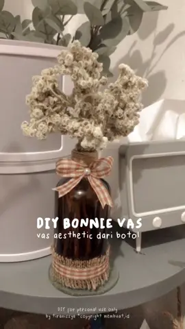 Bonnie Vas (vas dari botol aesthetic) #samasamabelajar #homedecor #roomdecor #diyroomdecor #DIY #lokalbrand