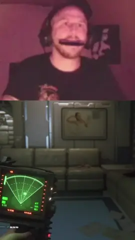 Harmonica make jump scares more fun! #twitch #twitchstreamer #twitchclips #foryoupage #alienisolation #horror #funnyvideo #jumpscare #twitchmoments