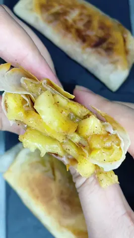 APPLE PIE CROUSTILLANTES 🍏❤️ #faizacooking #summervibes #summervlog #tiktokacademie #travelfood #pourtoi #foryou #SebiumClearSkinChallenge #asmr