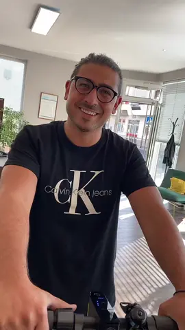 Er ist außer Kontrolle #barber #friseur #fade #midfade #lowfade #highfade #bart #beard #razor #shave #roller #unterhaltung #viral #foryoupage #foryou