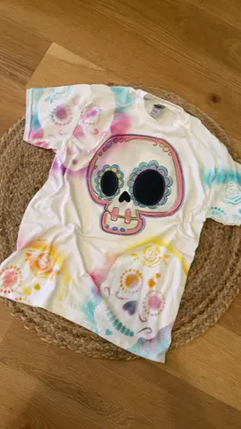 💀💀💀 #ChewyChattyPets #fall #linkinbio #smallbusinesscheck #sugarskull #dyedshirt #stencil #halloween #customshirt #smallbusinesstiktok