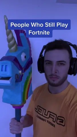 Fortnite Imposters > Among Us💪🏼😤 #fortniteimposters #amongusfunny #fortnitememevideos #sussybakas