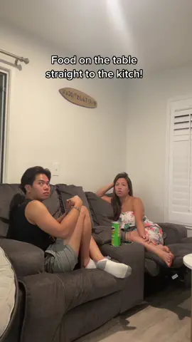 His face 😩 #couplecomedy #couplestiktok #trolling #bestfriend