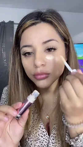 Using my favorite concealer @makeuprevolution #makeuprevolution #lightglam #ChewyChattyPets #chicago #makuptutorial #makeupartist #MicroRaveWithRoni