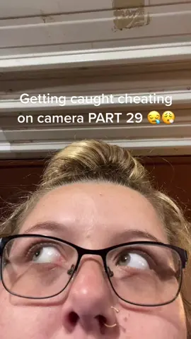 #greenscreenvideo #ChewyChattyPets #cheater #cheating #cheatersgetcaught #xyzbca #cheatingboyfriend #caughtcheating