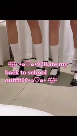i still need to get a new bookbag 😣 #coquette #coquetteaesthetic #hyperfeminine #oldmoneyaesthetic #brandymellville #lanadelrey #ChewyChattyPets