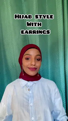 Hijab style with earrings!! Wearing @veiledcollection premium chiffon hijab- Istanbul! Use code ‘FAYEZA’ for $$ off! Follow my IG: @fayeza1520