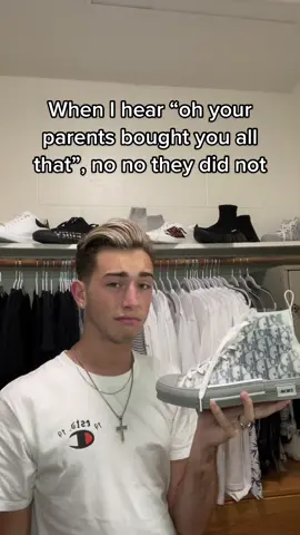 No daddy’s money for me :/ #daddysmoney #spoiled #ihaveajob #ChewyChattyPets #whogotyoucryinglikethat #fypシ #makemefamous
