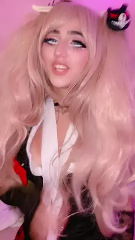 THIS NIGHT WAS SO FUNN #junkoenoshima #danganronpa #junkoenoshimacosplay
