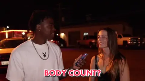 Asking a college girl “what’s your body count”? Her answer was a little off tho 🤣 #publicinterview#jlifestyle