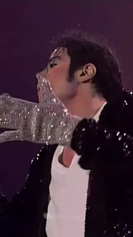 Король 👑 #michaeljackson #billiejean #smokegwap