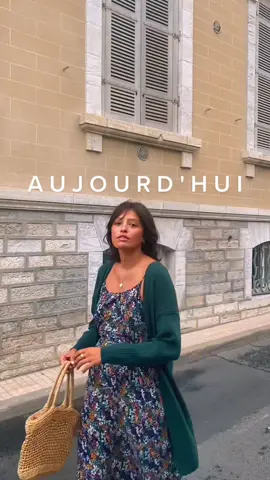 When I accidentally make awkward eye contact #southoffrance #biarritz #france