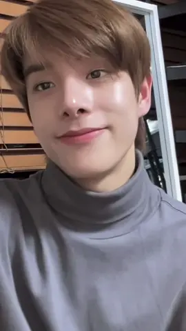 when i wake up in my room era (jake ver) #enhypen #엔하이픈 #LetsGetBackOnTrack #jake #simjaeyoon #enhypenjake #iland #sza