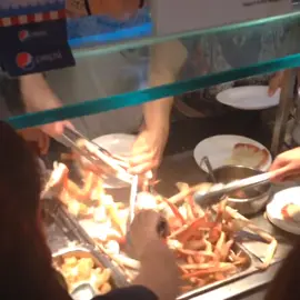This is #crazy #fypシ #greedy #crab #seafood #funnyvideos #wow