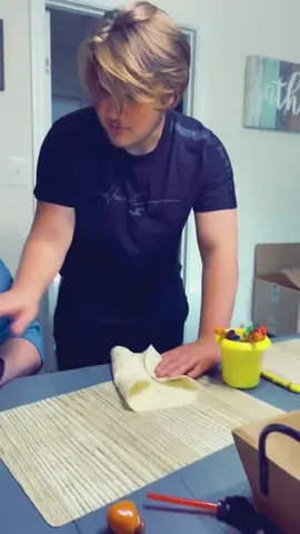 How to fold a burrito correctly! #tacobell #son #dad #lesson #fyp #HowTo #Foodie