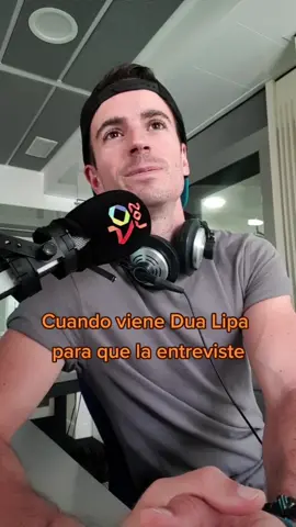 ¿De qué artista internacional os gustaría ver entrevista? 🤔 (Tranquilos, no la haría @karinherrero) #DuaLipa @dualipaofficial
