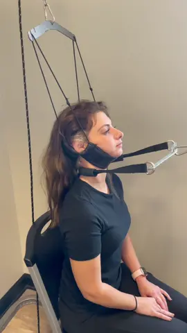 Two way cervical traction! #chiropractor #neckpain #neckcrack