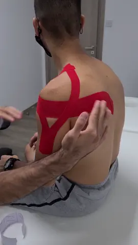 Shoulder Kinesio #muscle #physicaltherapy #painrelief #shoulder