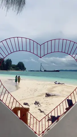 Selamat Datang di Pulau Dodola - Ibu Walikota Ternate 🙏🏻🙏🏻🙏🏻 #morotai #ternate