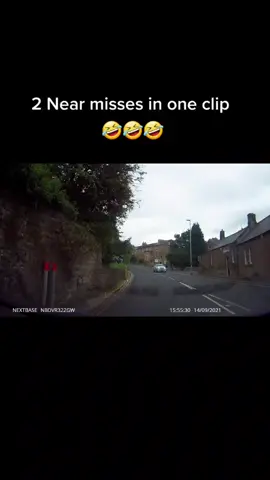 #ukdashcam #northumbriadashcam #baddriving #dangerousdriving #van #cars  #dashcam #nextbase🤬 #driving #roadtrip #driver #road #roundabout #junction #giveway #xyzbca