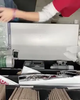 Can you pack faster?!! #warehouse #packinglife  #packer