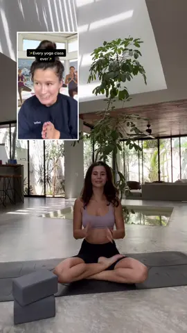 #duet with @delaneysayshello Someone tell Pam she can’t always be in child’s pose. THIS IS POWER👏🏻 YOGA 👏🏻