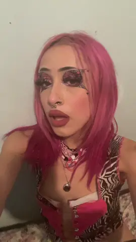PLZ why did i make that face 😭 crying tbh #foryou #fypage #g59 #foryoupage #fyp #makeup