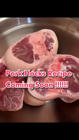 Pork Hocks #adriancookingnfoodreview #porkhock #hamhocks #hamhock #delicacy #Foodie #foodporn #Recipe #cookingtiktok #FoodLover