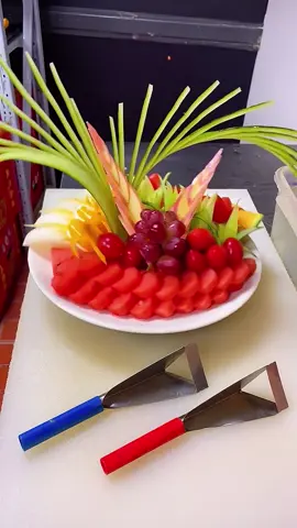#Fruitplate #fancystyling #carving #fruit #kitchenware #freshy #fruitcarving #interestingvideos #fyp #fypage #foryou #foryoupage