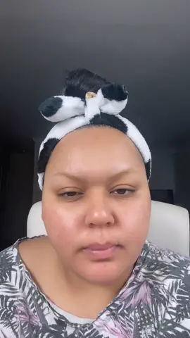 Am I extra? #FlauntItChallenge #plussizeedition #fauxfreckles #dtx #editorialmakeup #blueeyeshadow #bluemakeup