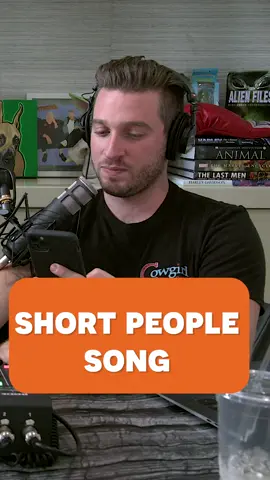 How does this song even exist #littlepeople #short #randynewman #song #daddyissues #podcast #flauntitchallenge #howibathandbodyworks