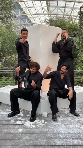 This is @reikmx ft me #CuántasVeces