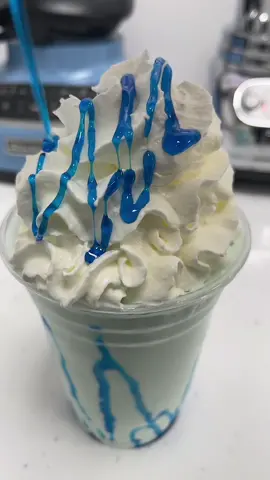 Bubblegum millions milkshake 😍😍 #milkshake #mrwhippy #icecream #desserts #bubblegum #bubblegummilkshake #fyp #dessertsoftiktok