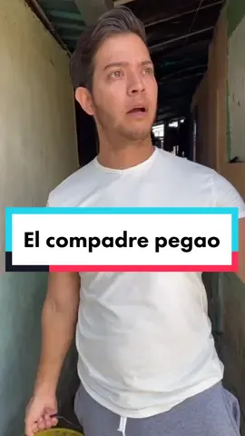 Porque sera asi el compadre?? 😂😂 sigan a la comadre @soy.megan #CapCut #humor #comedi #risas #compadres #viral #parati