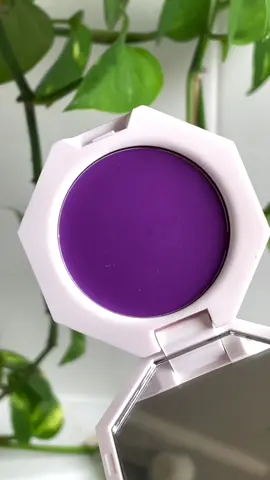 Reply to @whatsupclouds #FentyBeautyTries the VIRAL purple blush @Yashora ✨💜 Don’t sleep on our Cheeks Out Cream Blush in Drama Class, y’all!! #fentybeauty #purpleblush  #viralmakeup #tiktokmademebuyit