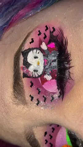HAPPY OCTOBER 1st!!! Look 1/31 #31daysofhalloweenmakeup 🎃🖤 #berriesandcream #hellokittyhalloween #hellokitty
