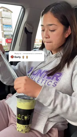 Reply to @...ravxarianaz  shes only happy when she has bubble tea 🤣🤣 #fyp #bubbletea #boba #foodislife #Foodie
