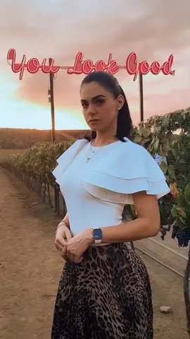 Me gano la risa 😂 #liviabrito #actriz #foryou #valledeguadalupe