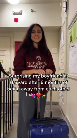 at least he didn’t hand me my phone 😙 #couchguy #foryou #harvard #cominghome #foryoupage #viral