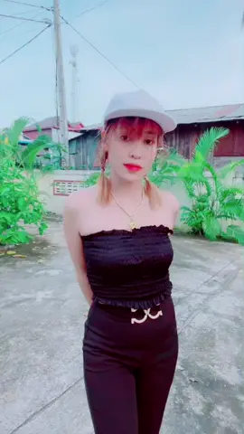 ដុតប្ដីលេងសិន😂😂@nhaosocheat
