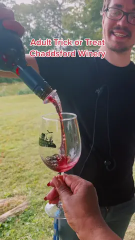 Love wine? Love Halloween? Combine both @chaddsfordwinery for adult trick or treating #winery #chaddsfordwinery #wine #trickortreats #winetour #pawine