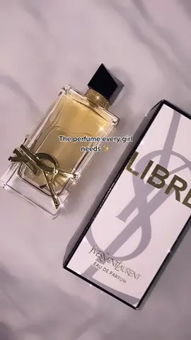 Smells amazingg🤍 #NissanShowUp #perfumetiktok #perfumetok #yslperfume #ysllibre
