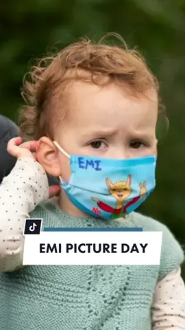 Emi insisted on wearing a mask at pictures to feel better. Dad in response, ‘that’s how I feel at work!’ #covid19 #toddler #safeplace #bekind #mask