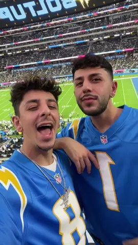 Help us pls @brawadis