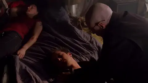 Bro this part is just sad, especially that Jesse hugged Walt, such a sad scene. #fyp #breakingbad
