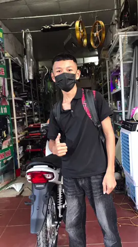 Thẹn thùng nhìn em quay gót đi mãi 👍💍