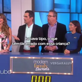 Responder @amandavictoriaaaaa 3 minutos de vídeo fiquei com preguiça de separar 😭#foryourpage #foryoupage #modernfamily #tyburrell #sofiavergara #juliebowen #xyzbca #edoneill #jessetylerferguson #ericstonestreet #sarahhyland #arielwinter #nolangould #ricorodriguez